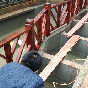 棧道平臺(tái)；圍欄-湖南防腐木批發(fā)